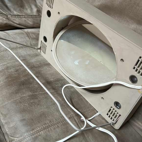 VINTAGE light up makeup mirror - Picture 5 of 13